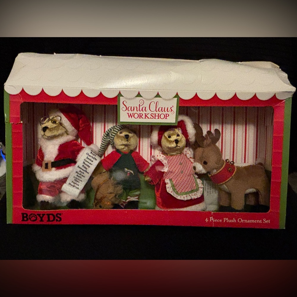 Boyd’s bears Santa Claus workshop plus set NIB RARE